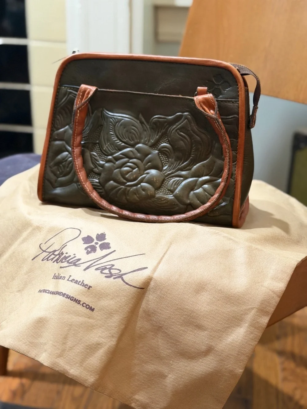 Patricia Nash Paris Satchel